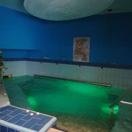 9 Queens Spa Hotel Loutra Edipsou  Dış mekan fotoğraf