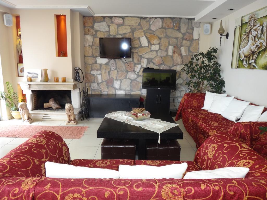 9 Queens Spa Hotel Loutra Edipsou  Dış mekan fotoğraf