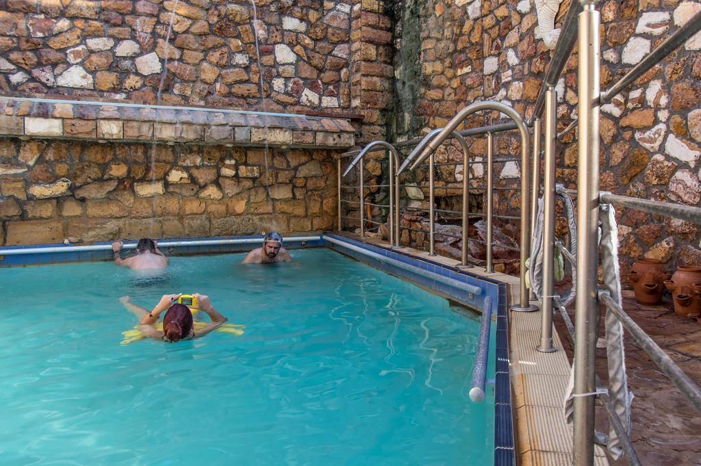 9 Queens Spa Hotel Loutra Edipsou  Dış mekan fotoğraf