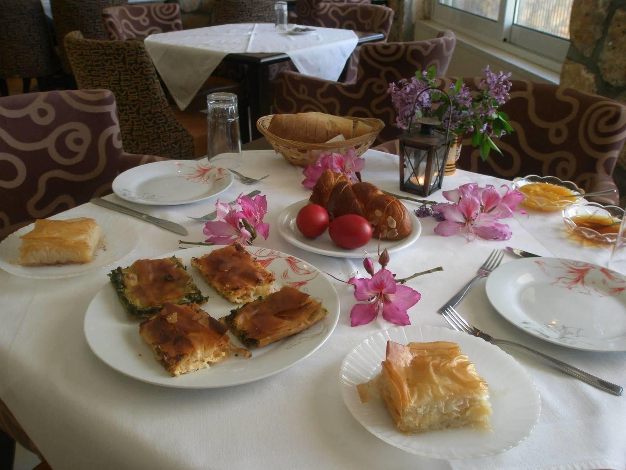 9 Queens Spa Hotel Loutra Edipsou  Dış mekan fotoğraf